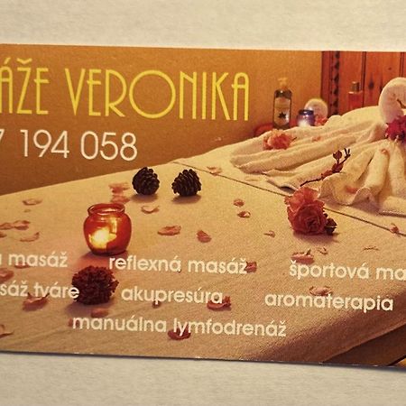 Izba Juliana V Penzione Pod Smrekom 마틴 외부 사진